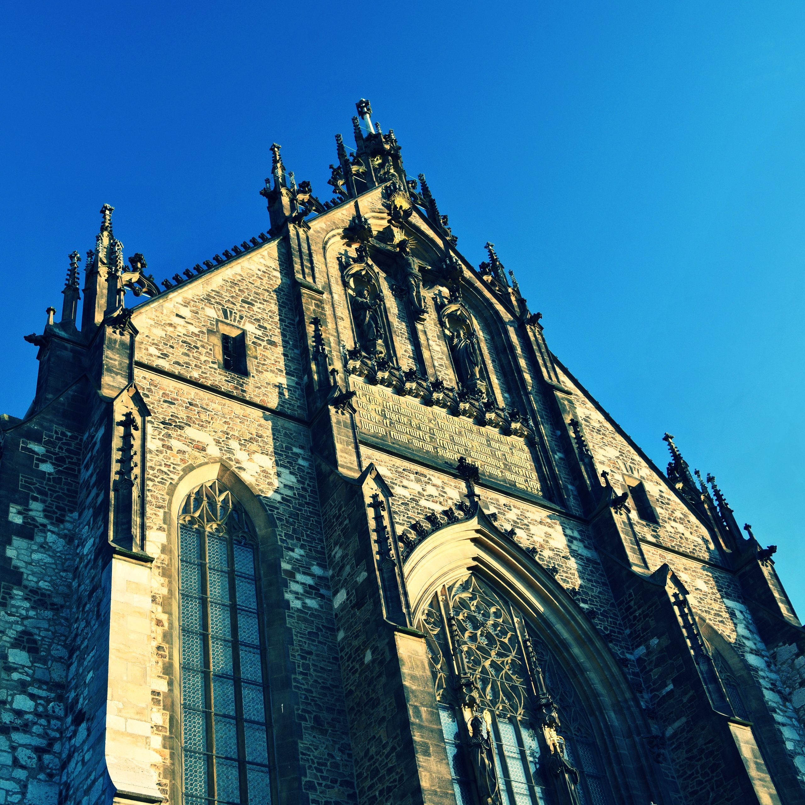 Intruder response protocols for high-risk security events in Birmingham